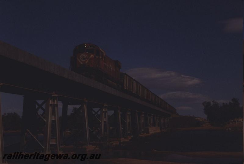 T01651
Mount Newman Mining Alco M636 class, bridge, iron ore train
