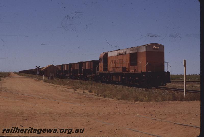 T01662
Goldsworthy Mining loco, iron ore train

