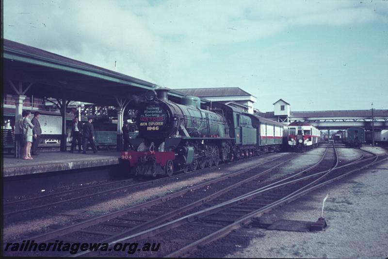 T02420
W class 904, Perth Station, ARHS 