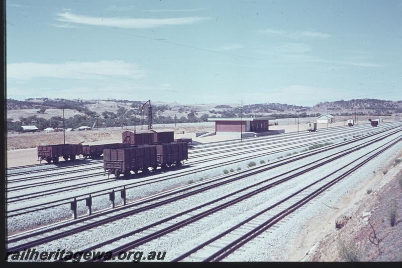 T02510
Standard Gauge construction, West Toodyay Yard, Avon Valley Line, recently completed..

