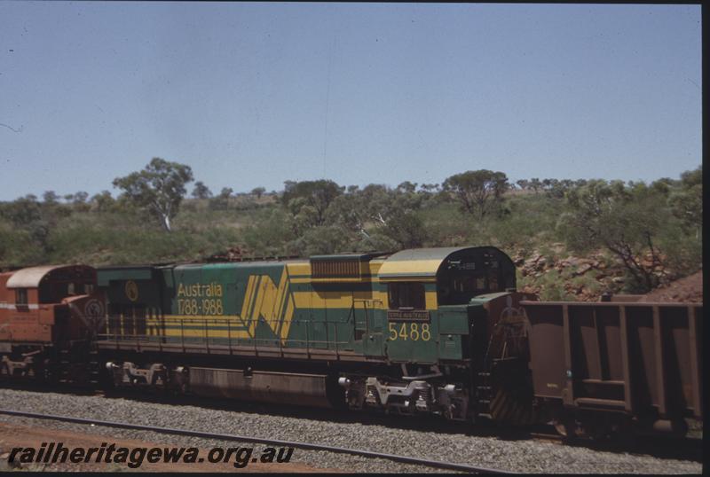 T04087
Mount Newman Mining Alco loco M636 class 5488 
