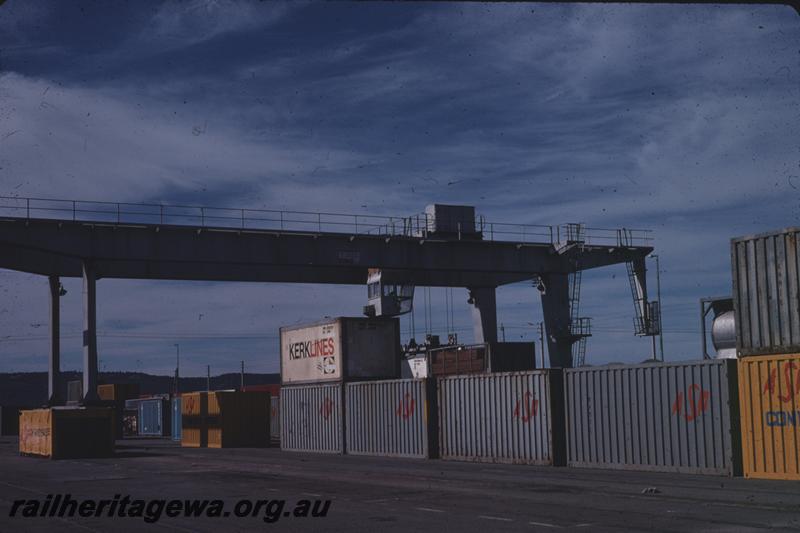 T04275
Container crane, Kewdale, 
