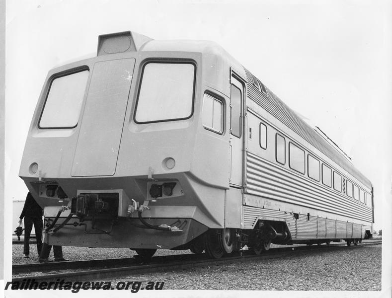 P00239
WCE class 921 in ex works condition before the application of the name and crest, front and side view
