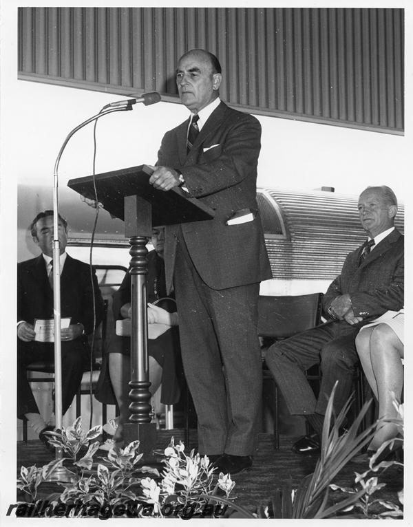 P00301
Ceremony for the launch of the Prospector railcar, East Perth Terminal, the Premier, Mr. J. Tonkin addressing the invited guests
