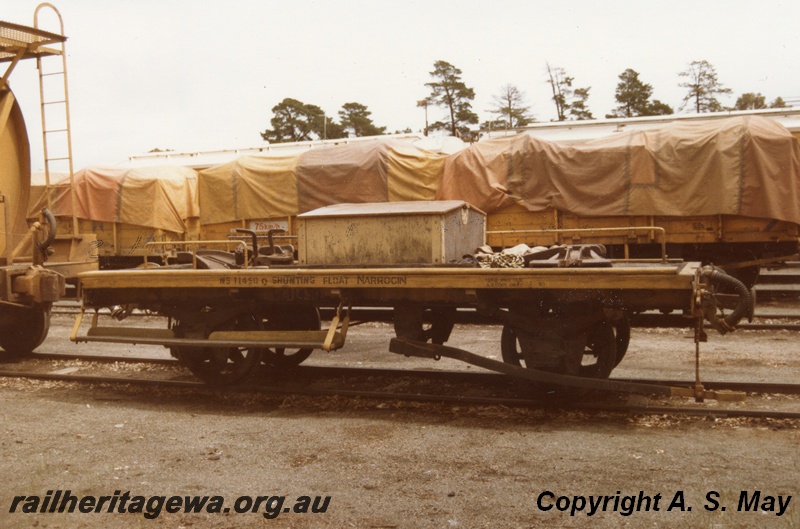 P01377
NS class 11450 shunters float, Narrogin, GSR line, side and end view.
