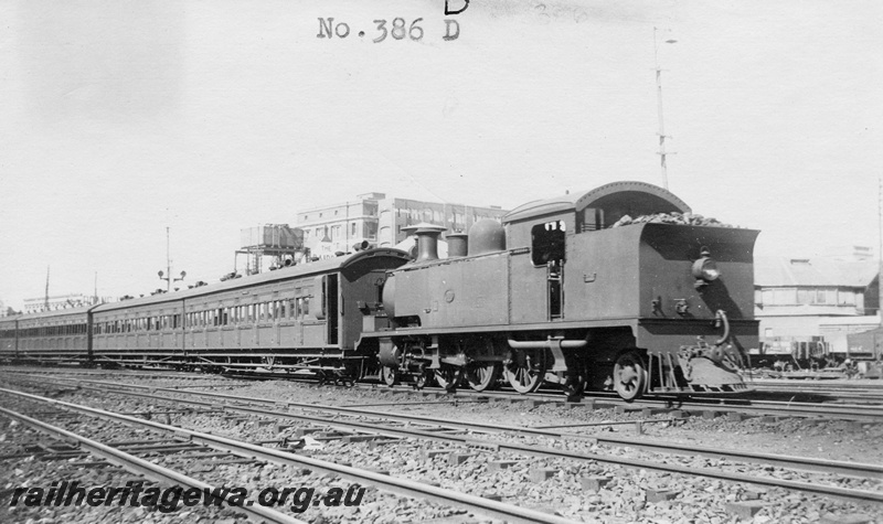 P01393
D class 386, suburban carriages, Perth Yard, west end.
