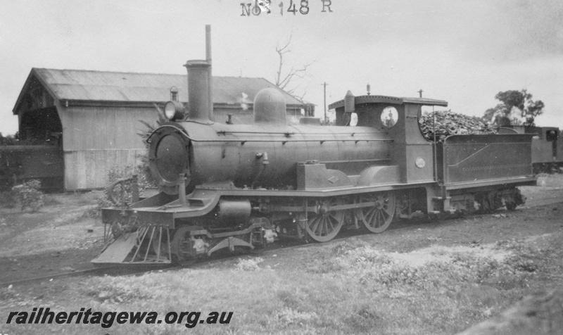 P01654
R class 148, Midland Junction, ER line, front and side view, c1926.
