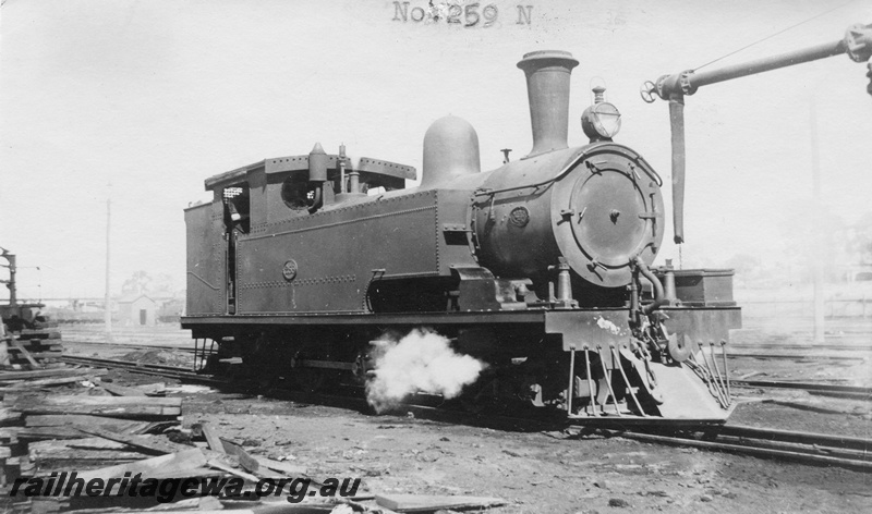P01658
N class 259, 4-4-4, East Perth, ER line, vacuum brake silencer in front of cab, c1926.
