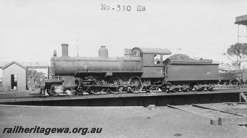 P01664
E class 310, converted to ES class 10/4/1926, East Perth, ER line, c1926.
