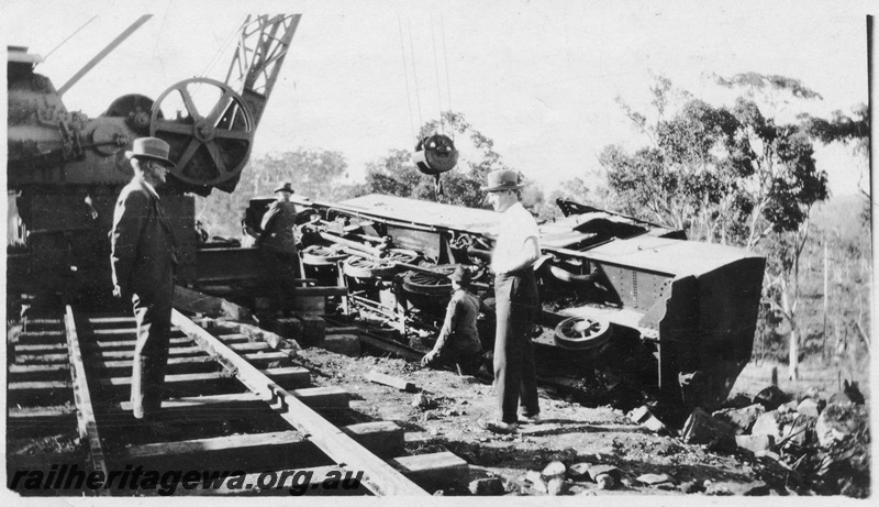 P01800
DS class 387, derailed and lying on its side, 