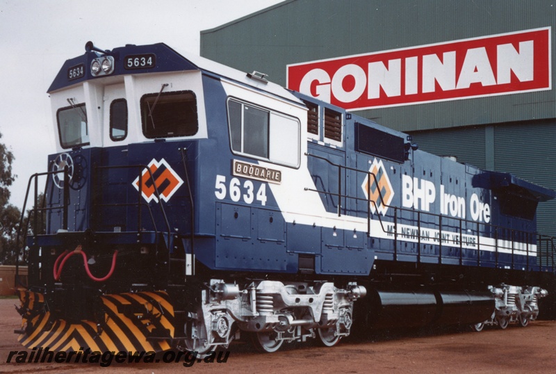 P03545
BHP Iron Ore loco with a 