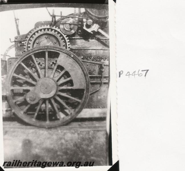 P04467
Adelaide Timber Co. R class driving wheels fitted to traction engine
