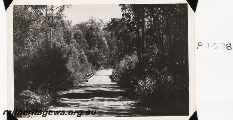 P04578
Bridge where the loco was stranded by the flood of 1926 near Jarrahdale, looking North
