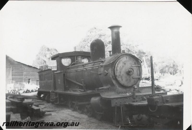 P04594
Millars loco No.72 at Yarloop, 3/4 front, RHS
