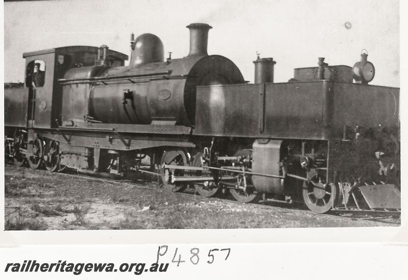 P04857
MS class Garratt, Dowerin, GM line, side and front view
