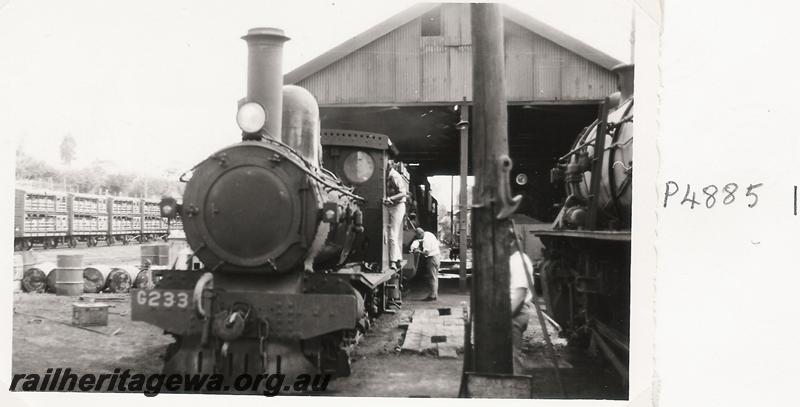 P04885
G class 233, loco shed, Bridgetown loco depot, PP line, being serviced, 