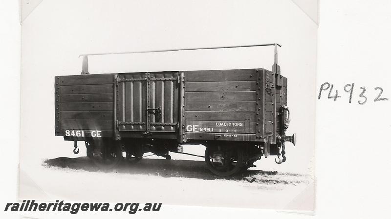 P04932
GE class 8461 open wagon with ridge pole
