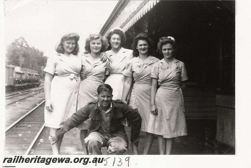 P05139
Refreshment Room staff, Chidlow, ER line, group photo.
