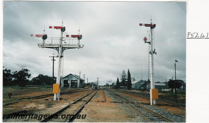 P05241
Signals, loco shed, station yard, Wagin, GSR line
