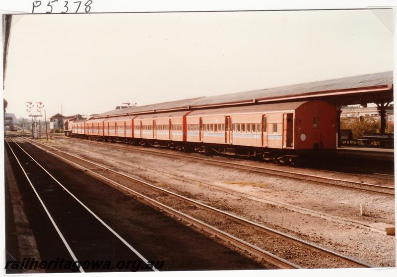 P05378
AY class suburban carriage set in Westrail orange livery at Perth Station
