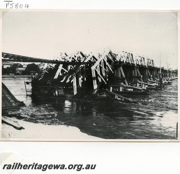 P05804
Fremantle railway bridge washed away
