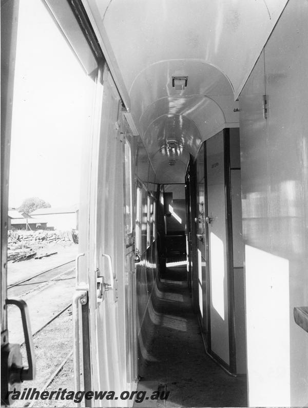 P05808
ADH class railcar, interior view along corridor

