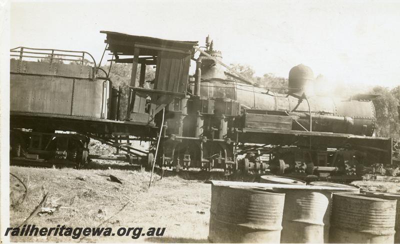 P05944
Bunnings Shay loco, cylinder side view, derelict

