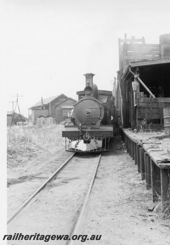 P05977
Millars loco No.71, Yarloop Workshops, front view, SWR line.
