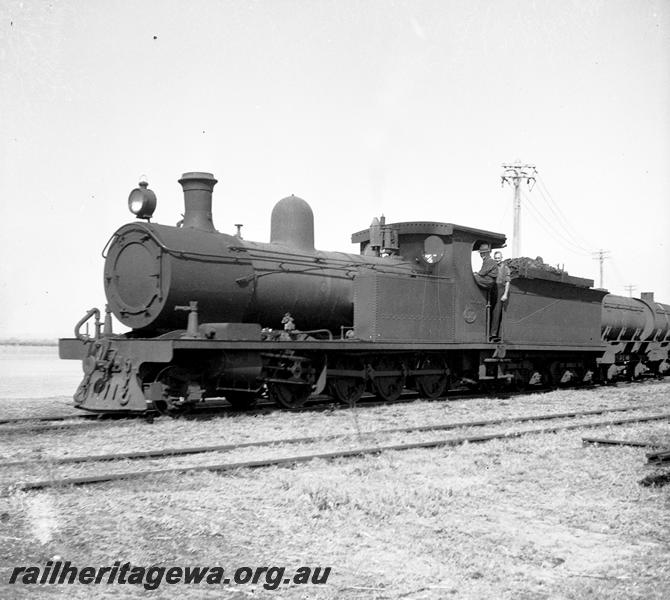 P06089
O class 255, Bunbury, front and side view, shunting
