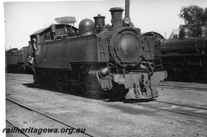 P06136
DD class 599, East Perth loco depot, side and front view
