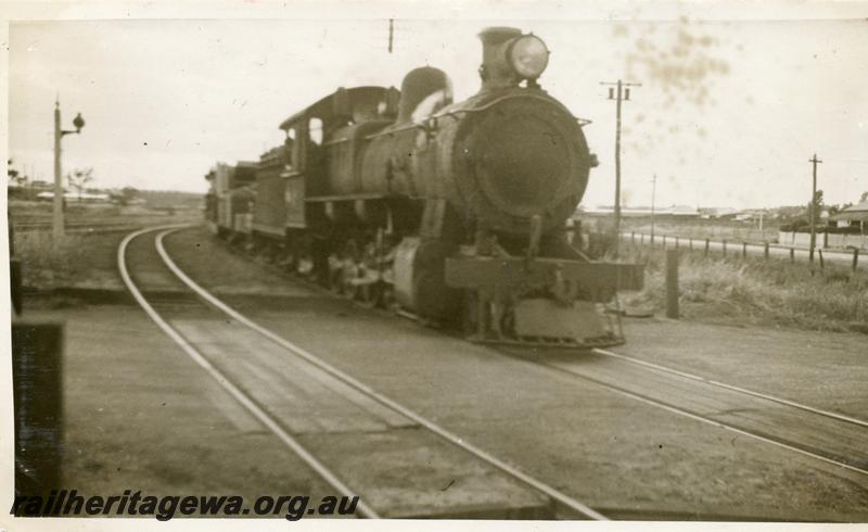 P06286
F class, Midland Junction, goods train, front view
