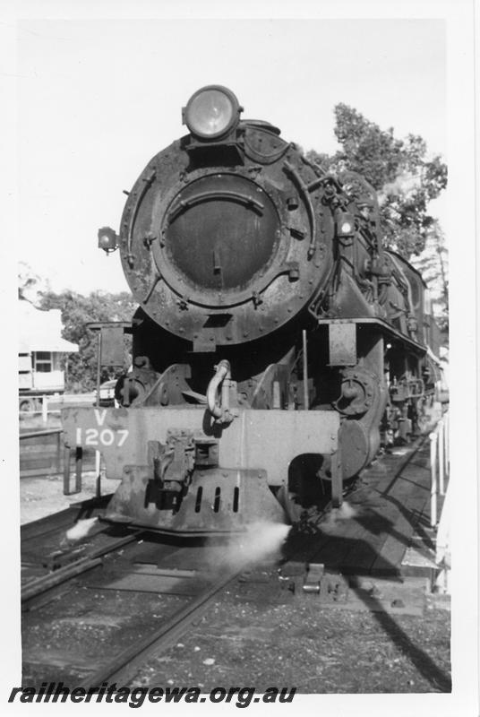 P06483
V class 1207, Donnybrook, PP line, head on view
