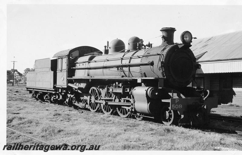 P06633
P class 508, Narrogin, GSR line, side and front view
