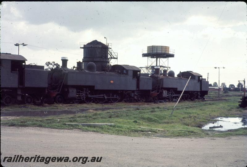 P06818
DM class 585, DM class, stowed at the Midland Graveyard, front and side view.
