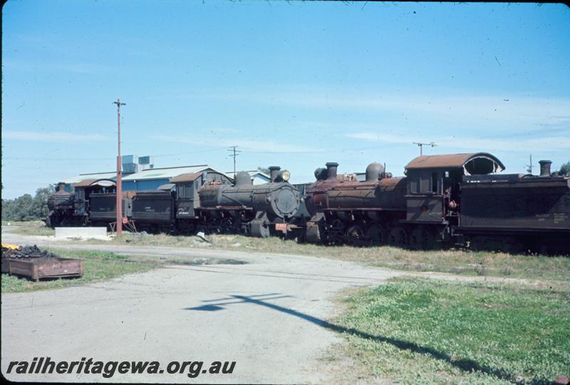 P06836
FS class 423 with two other F class locos, Midland Workshops Graveyard
