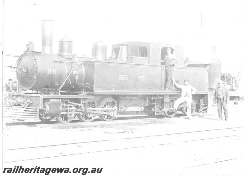 P07116
I class 26, 0-6-4- Fairlie Patent loco with crew, front and side view.
