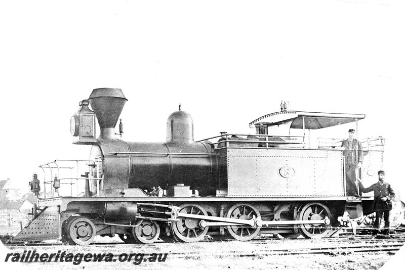 P07425
B class 8, Fremantle, in original condition, front and side view
