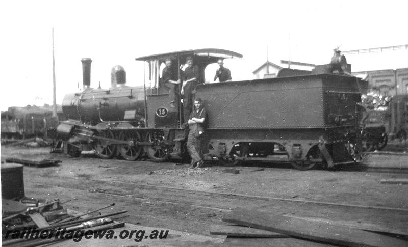 P07602
A class 15, early photo before cab sides were replaced, side and end view
