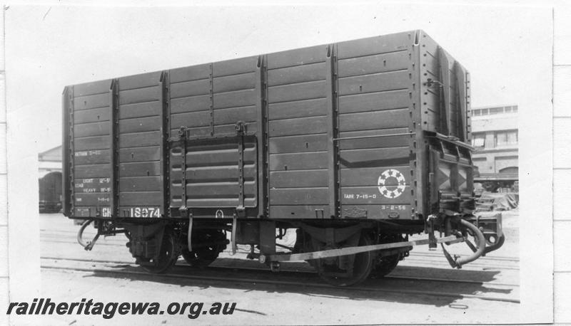 P08006
GH class 18974, side and end view
