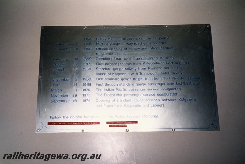 P08432
Kalgoorlie, commemorative plaque on platform, EGR line.
