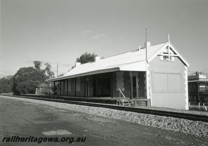 P08544
Gingin, station building, view from rail side, MR line.
