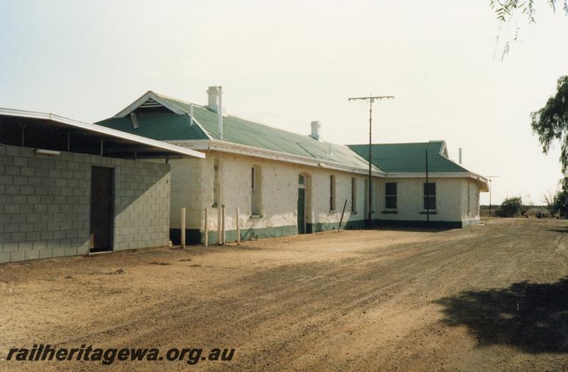P08589
Yalgoo, station building, view from road side, NR line.
