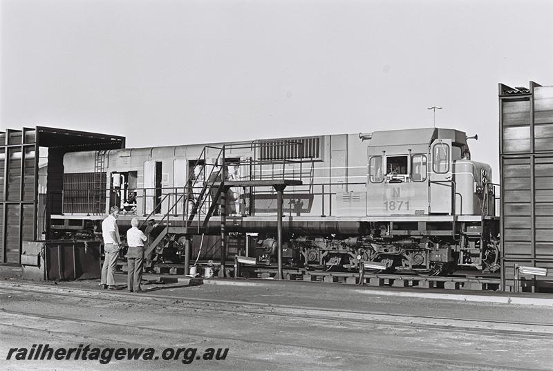 P09213
N class 1871, Forrestfield loco depot, side view, being serviced
