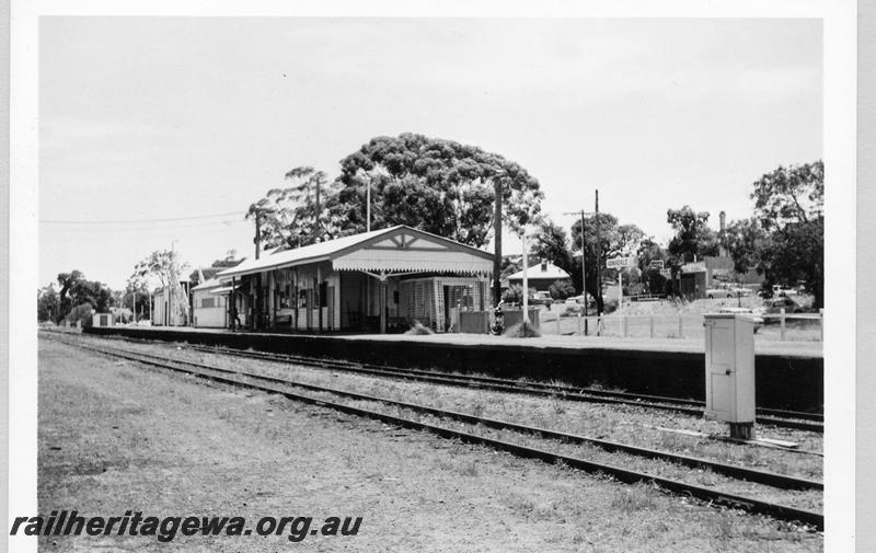 P09364
Armadale, station building, platform, nameboard, view from southwest. SWR line.

