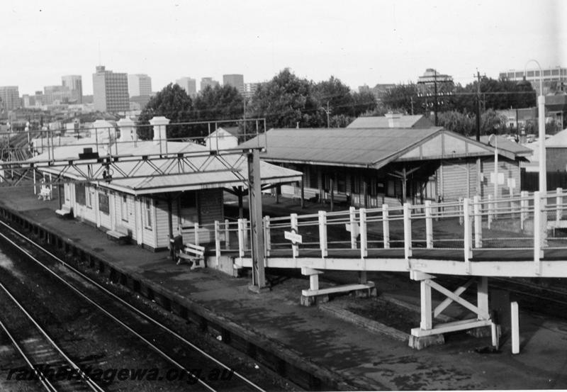 P09366
Claisebrook, station building, platforms, signal bridge over SWR line, nameboards, view from overbridge. ER line.
