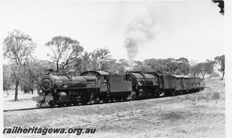 P18273
4 of 6 images of PM class 714 and V class 1223, double heading goods train No 12 from Narrogin to York via Brookton on GSR line, front and side view 
