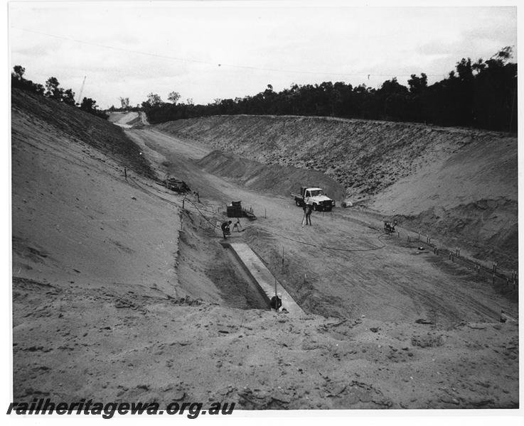 P20174
Northern Suburbs Railway -Joondalup - construction of cutting and bridge footings. Possibly Collier Pass bridge. NSR Line

