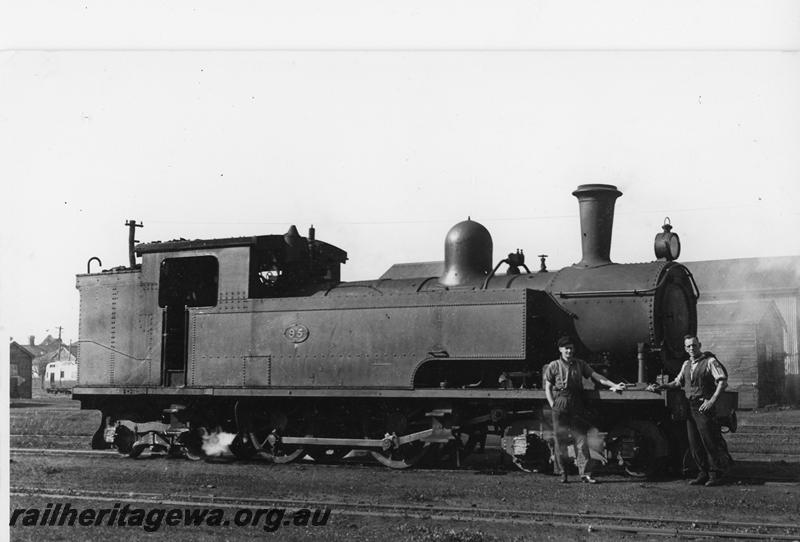 P20195
N class 95 4-4-4T steam loco, crew standing in front of the loco, East Perth Loco Depot, side and front view
