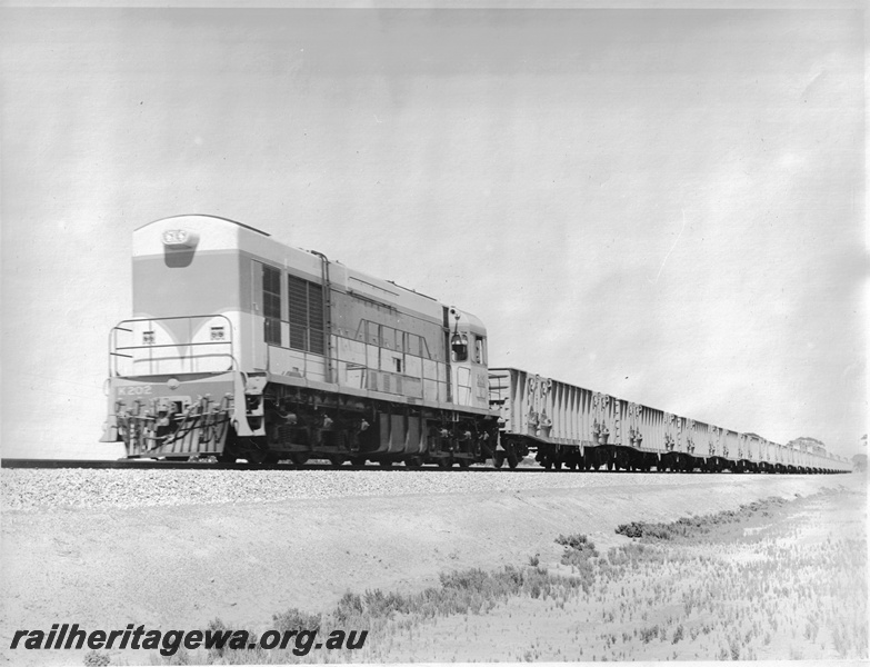 P20622
K Class 202 on a down grain train, WG Class wagons, unknown location
