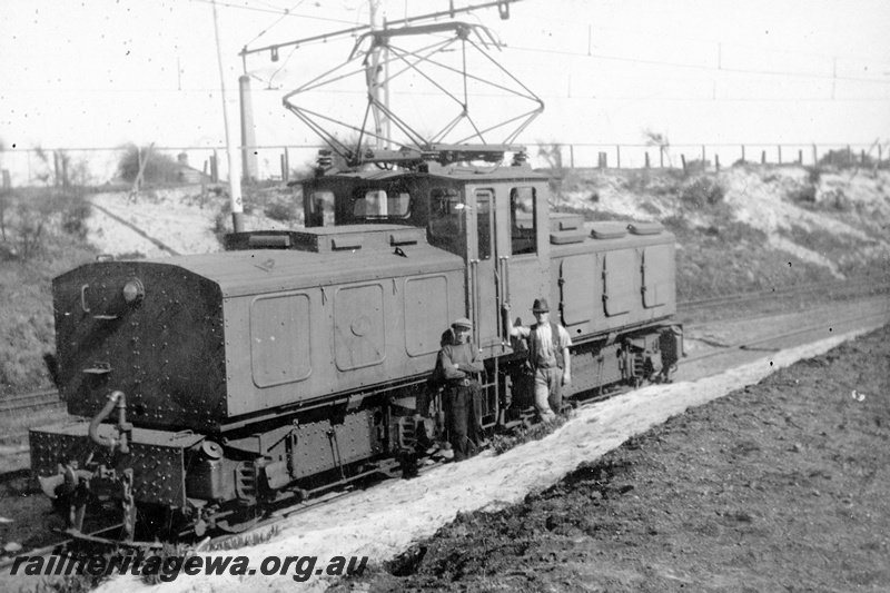 P23145
 State Electricity Commission electric locomotive 1, 1 of 6, crew, end and side view, c1930s

